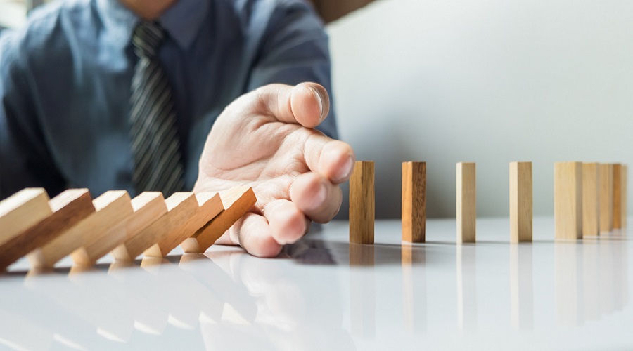4 RISK MANAGEMENT (2)